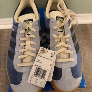 Adidas Blue and Cream Sneakers with Retro Style